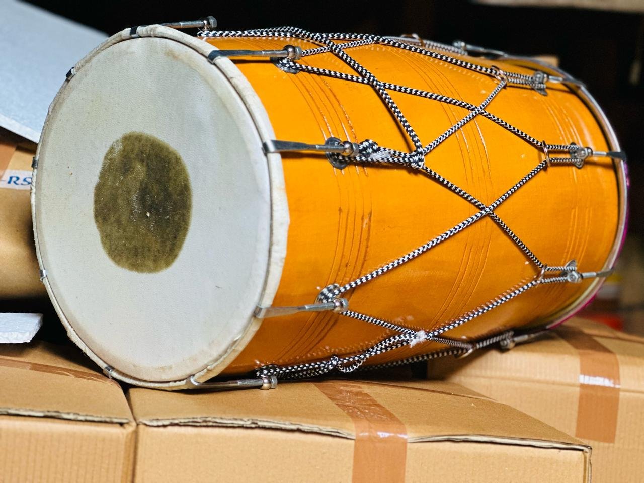 Teak Wood 24 inch punjabi dhol with Nut Bolt Tuning carrey bag free - Image 3