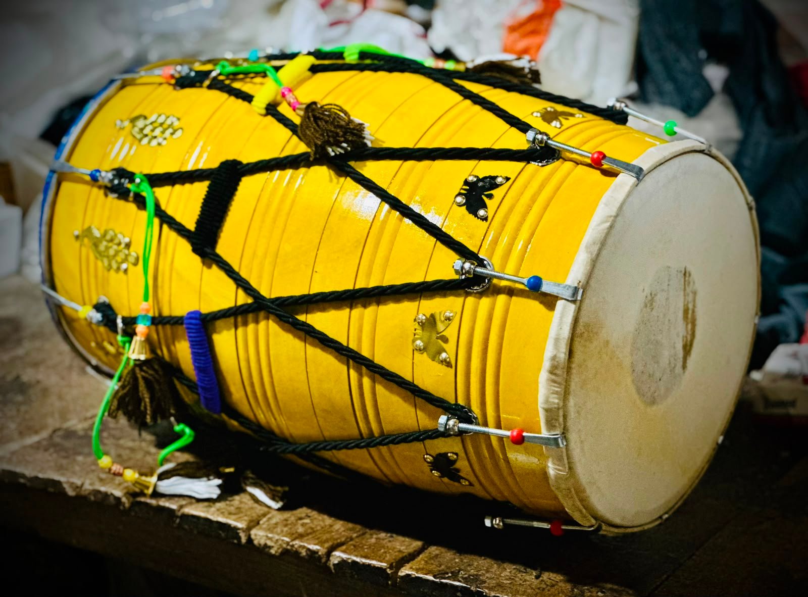 Teak Wood 24 inch Punjabi Dhol with Nut Bolt Tuning carrey bag free - Image 3